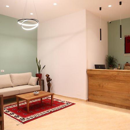 Radhimë Doko Hotel מראה חיצוני תמונה