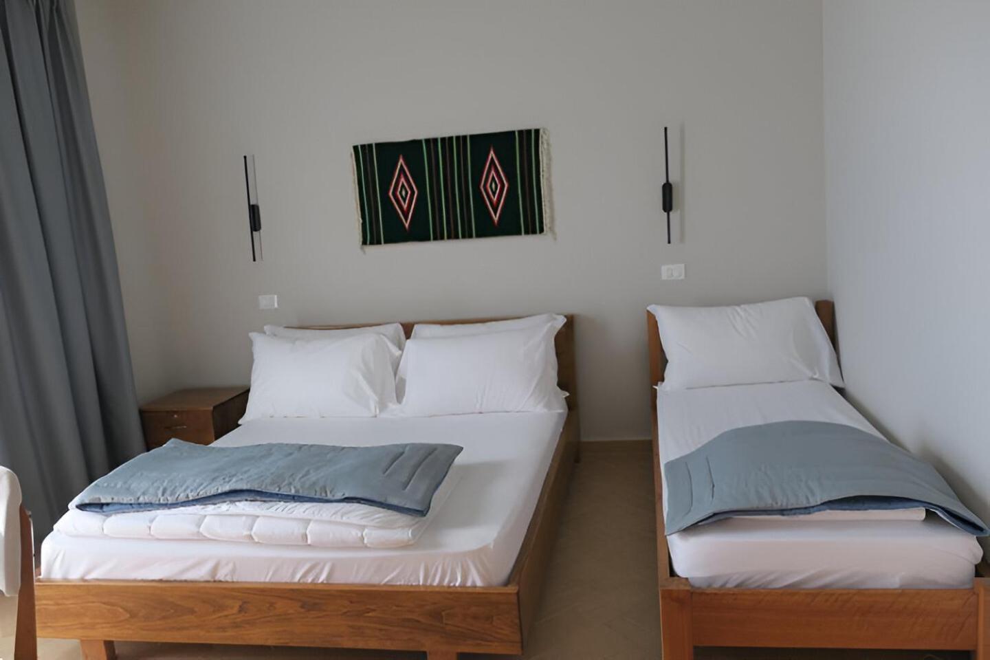 Radhimë Doko Hotel מראה חיצוני תמונה