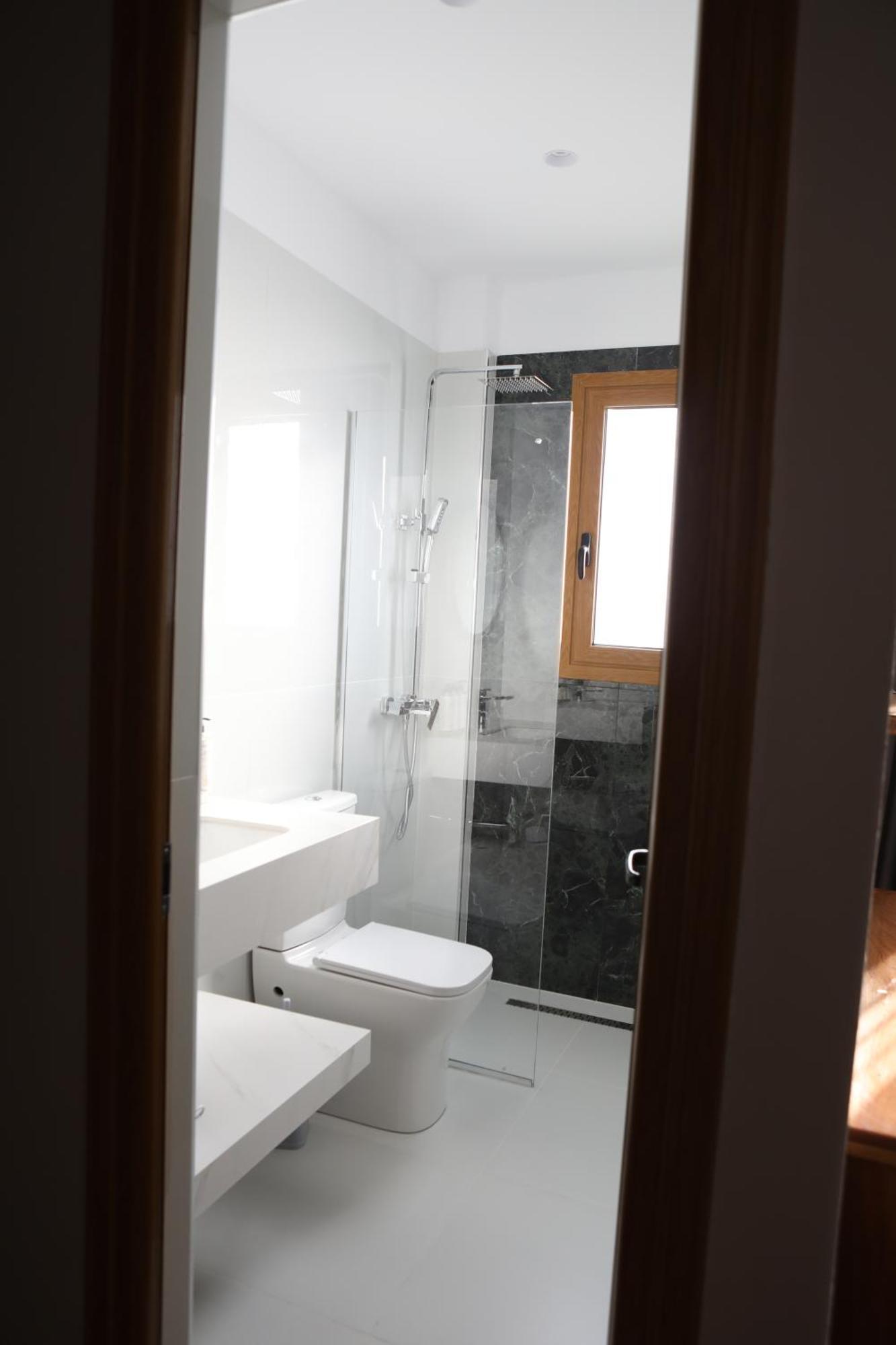 Radhimë Doko Hotel מראה חיצוני תמונה
